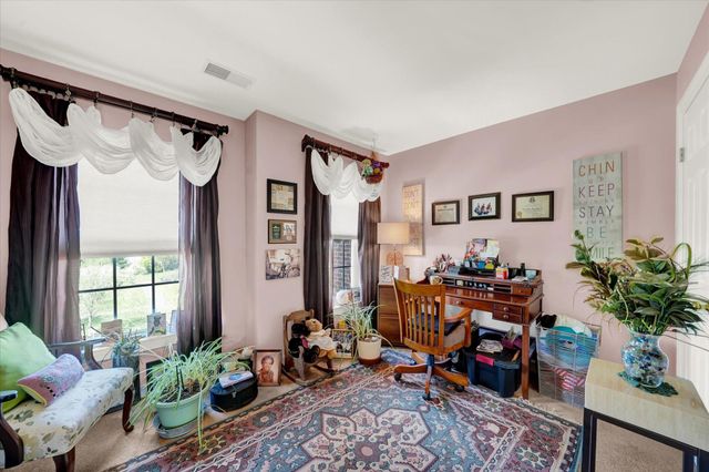 519 EQUINOX DR, Bear, DE 19701