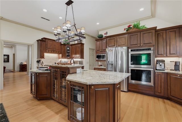 4005 Thornbury Drive, Springdale, AR 72764