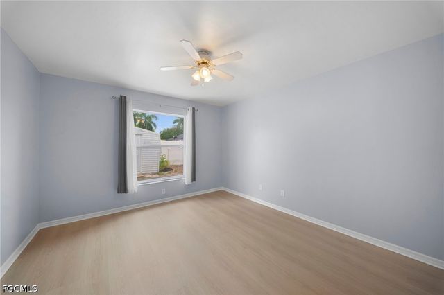 15624 sunny crest LN, Fort Myers, FL 33905