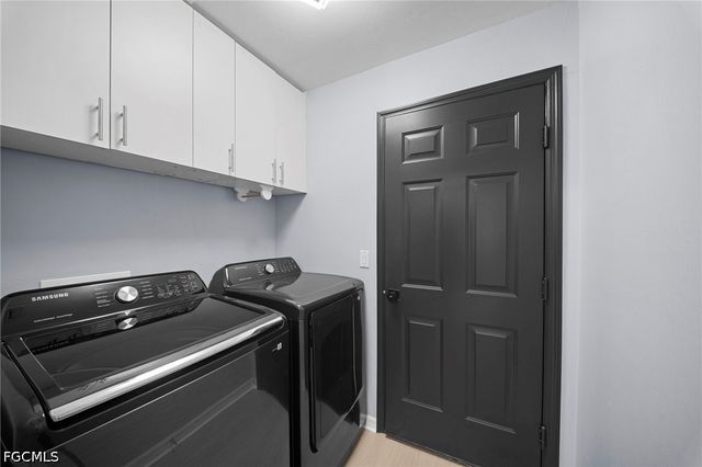 15624 sunny crest LN, Fort Myers, FL 33905
