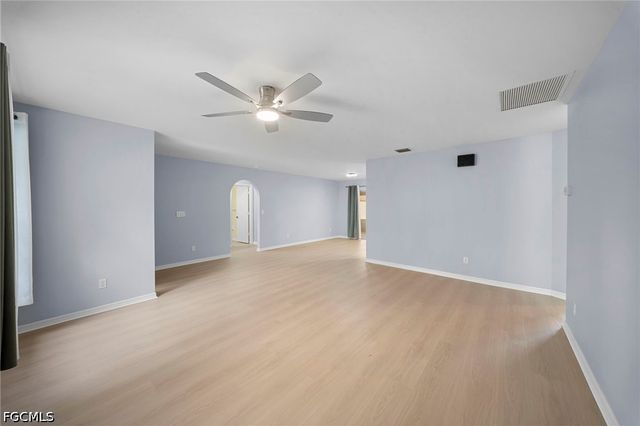 15624 sunny crest LN, Fort Myers, FL 33905