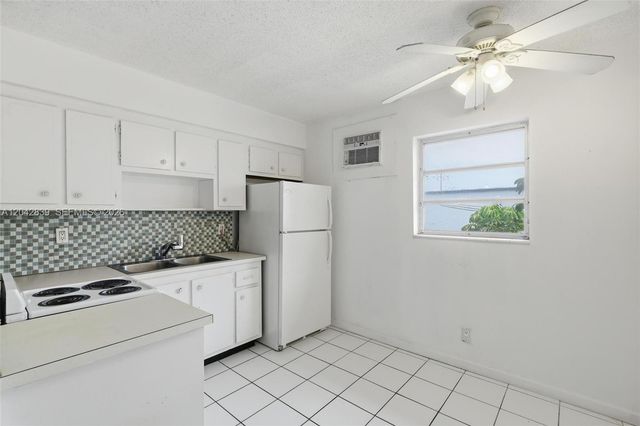 400 SE 31st St 6, Fort Lauderdale, FL 33316