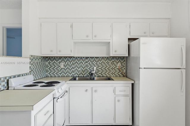 400 SE 31st St 6, Fort Lauderdale, FL 33316