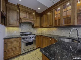 91 Cutler Street 2/2nd flr, Clifton, NJ 07011