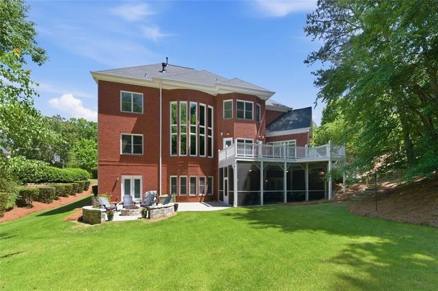 348 Aviemore Lane, Suwanee, GA 30024