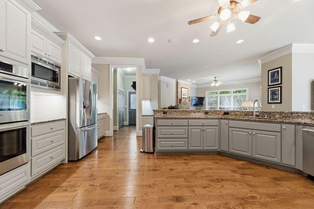 348 Aviemore Lane, Suwanee, GA 30024