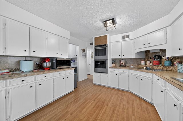 2421 State HWY 137, Stanton, TX 79749