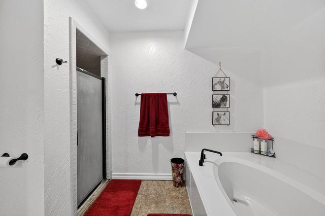 2421 State HWY 137, Stanton, TX 79749