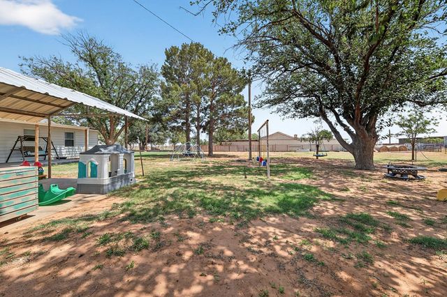 2421 State HWY 137, Stanton, TX 79749