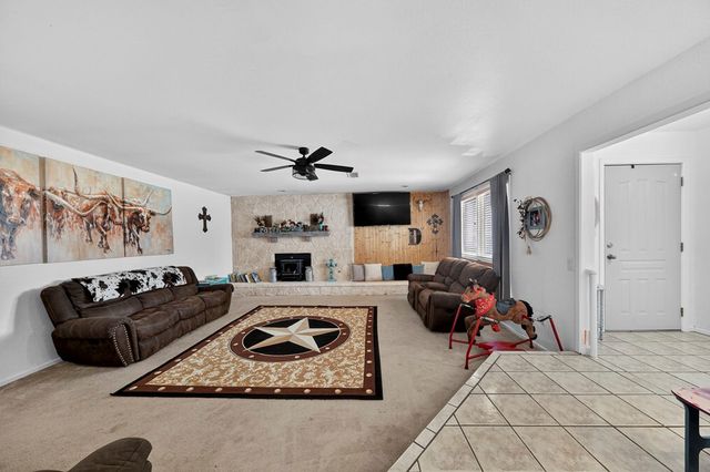 2421 State HWY 137, Stanton, TX 79749