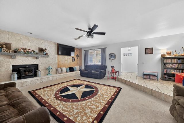 2421 State HWY 137, Stanton, TX 79749