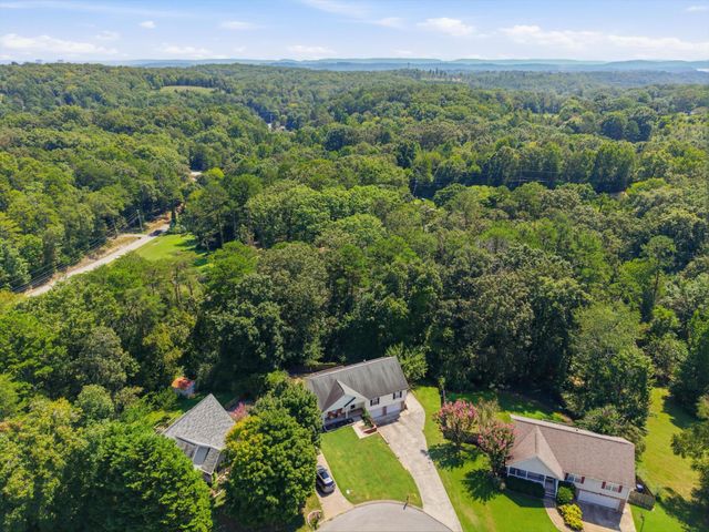 1760 Haleigh Terrace, Soddy Daisy, TN 37379