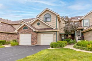 951 Ridgefield Lane, Wheeling, IL 60090