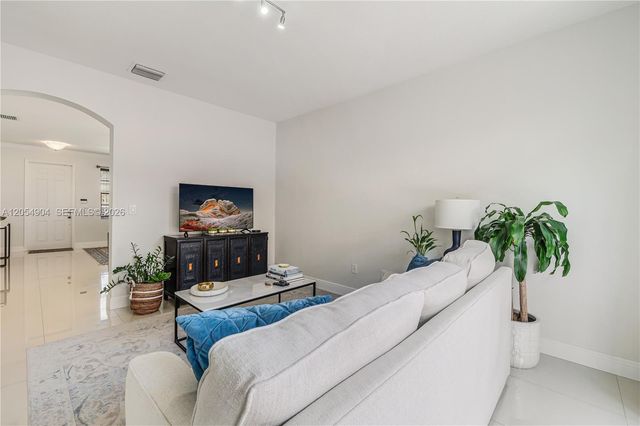 12819 SW 133rd St, Miami, FL 33186