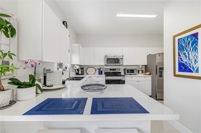 12819 SW 133rd St, Miami, FL 33186