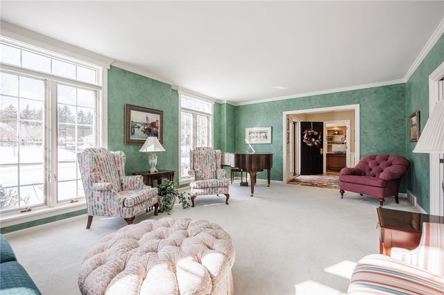 4 Merryhill Lane, Pittsford, NY 14534