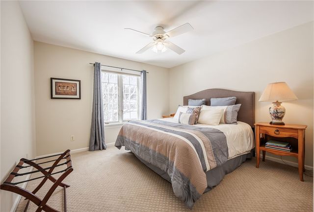 4 Merryhill Lane, Pittsford, NY 14534