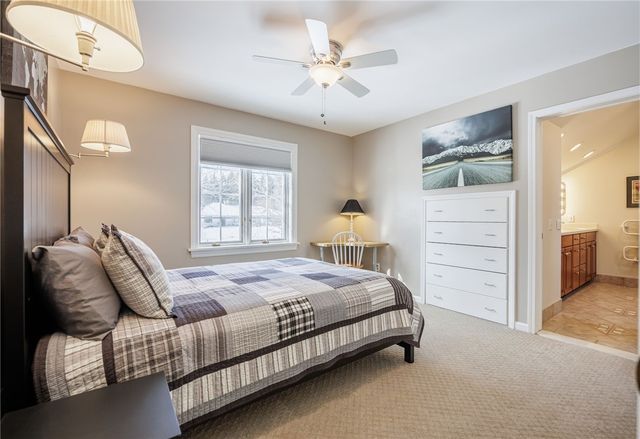 4 Merryhill Lane, Pittsford, NY 14534