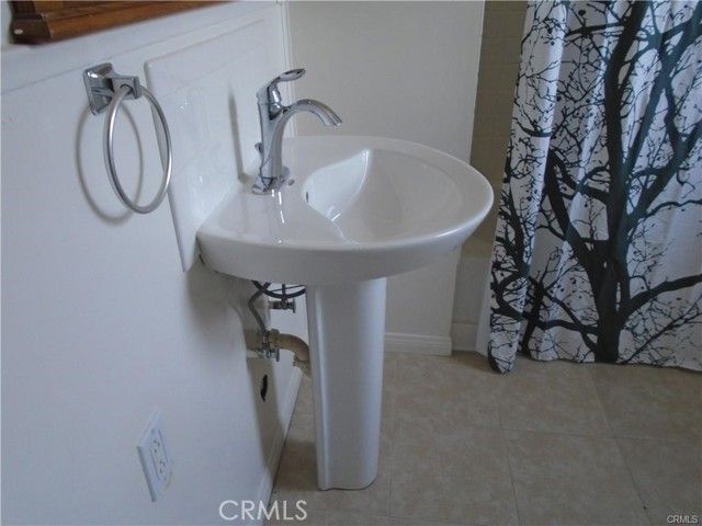 3475 Hillside Avenue, Norco, CA 92860