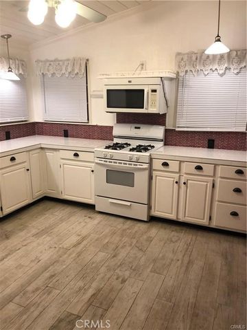 3475 Hillside Avenue, Norco, CA 92860