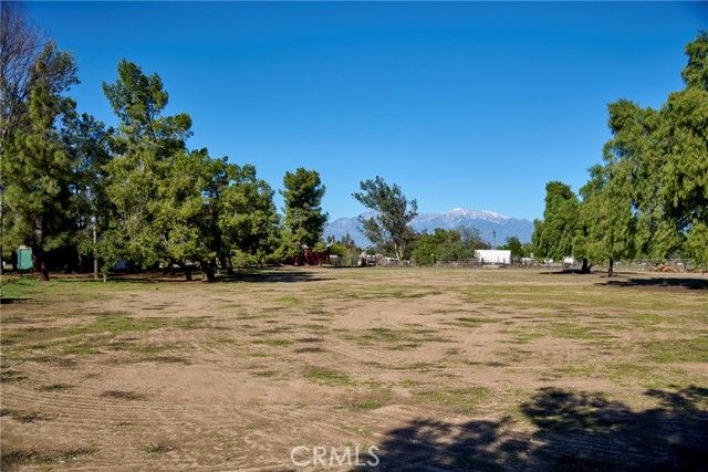 3475 Hillside Avenue, Norco, CA 92860