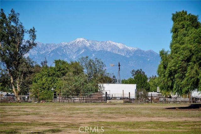 3475 Hillside Avenue, Norco, CA 92860