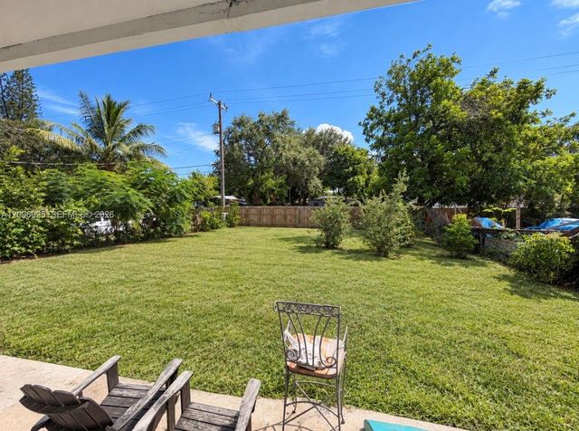 2542 Taft Street, Hollywood, FL 33020