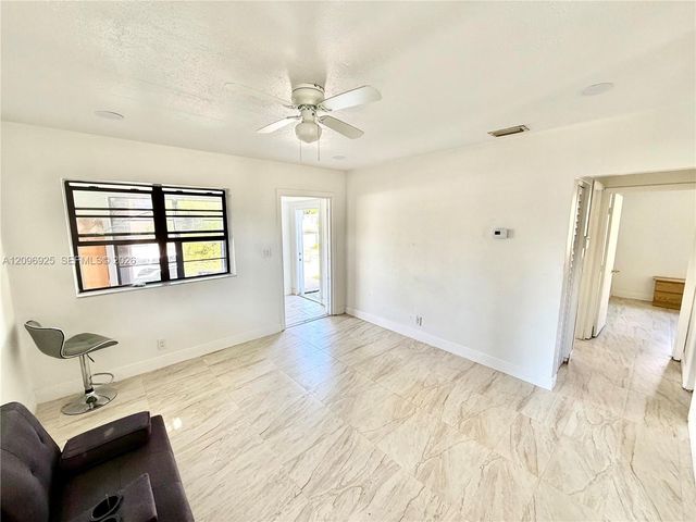 2542 Taft Street, Hollywood, FL 33020