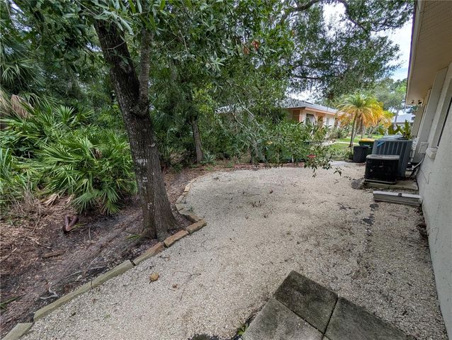 638 N JEFFERSON AVENUE 15, Sarasota, FL 34237