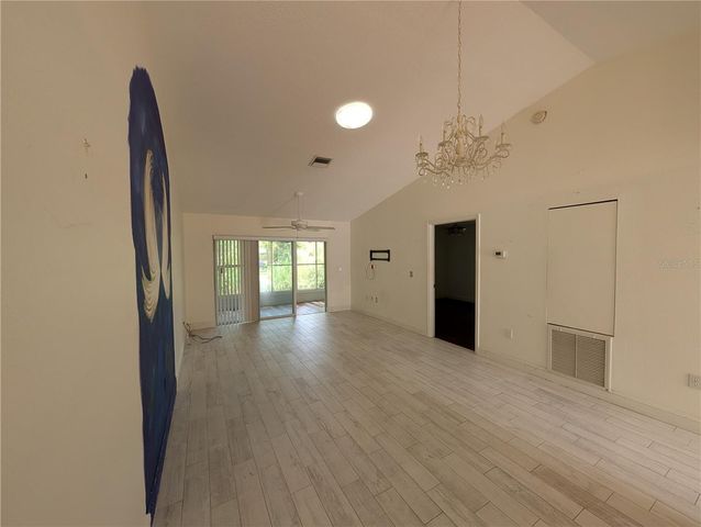 638 N JEFFERSON AVENUE 15, Sarasota, FL 34237