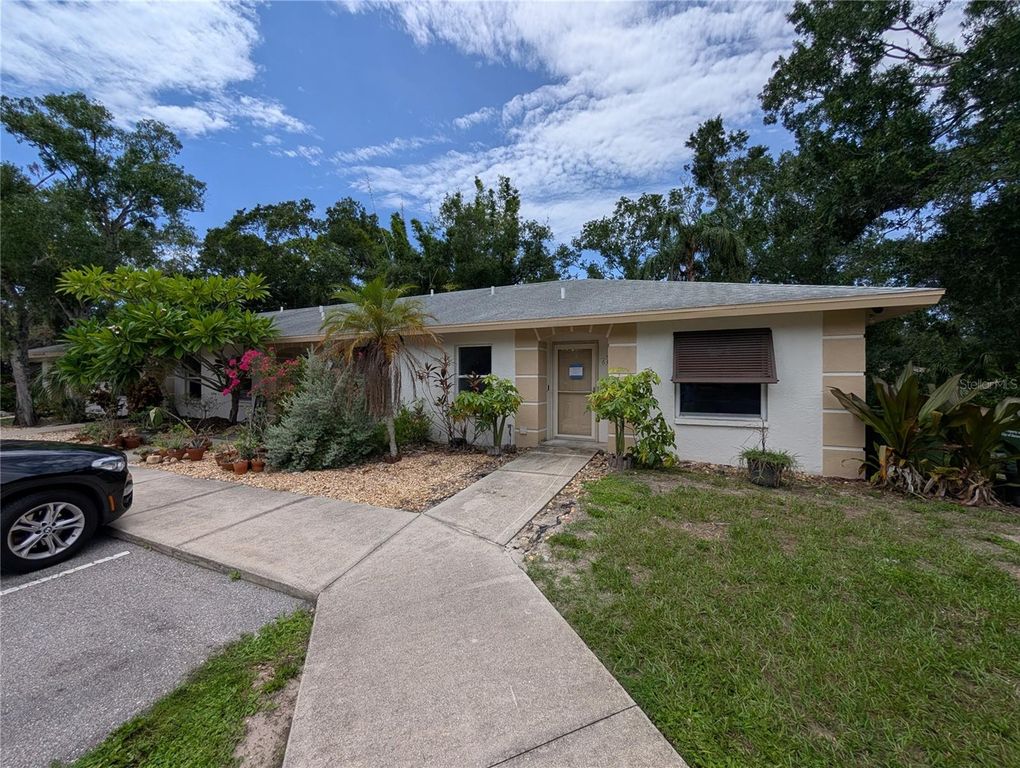 638 N JEFFERSON AVENUE 15, Sarasota, FL 34237