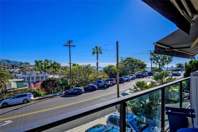 174 Cliff Drive F, Laguna Beach, CA 92651