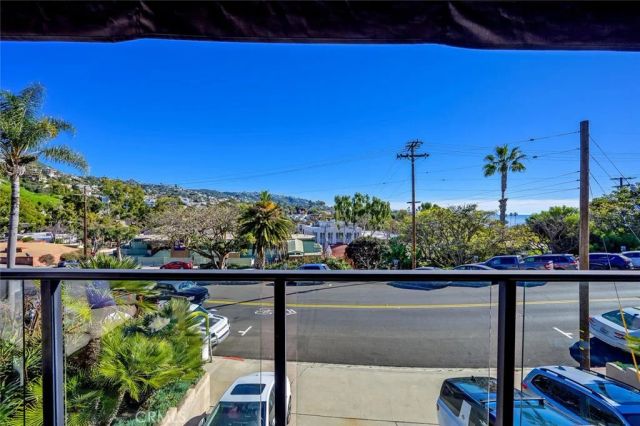 174 Cliff Drive F, Laguna Beach, CA 92651