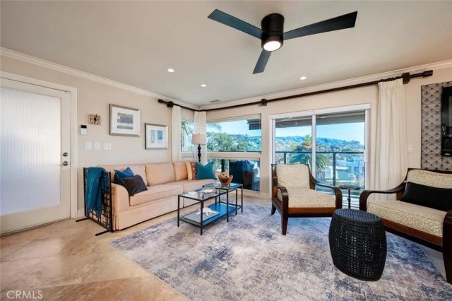 174 Cliff Drive F, Laguna Beach, CA 92651