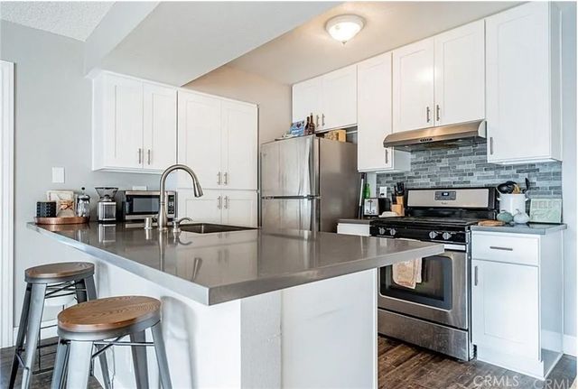 2801 B S Fairview, Santa Ana, CA 92704