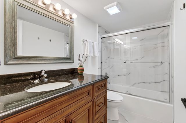825 Egret Circle 504, Delray Beach, FL 33444