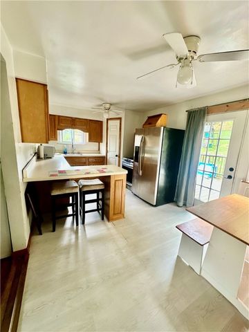 394 Garretts Run Rd, Manor Twp, PA 16201