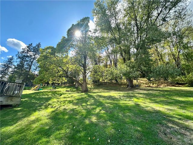 394 Garretts Run Rd, Manor Twp, PA 16201