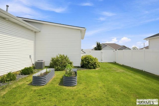 1953 N Mesa Canyon Drive, Idaho Falls, ID 83401