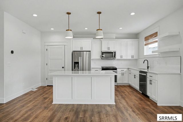 1953 N Mesa Canyon Drive, Idaho Falls, ID 83401