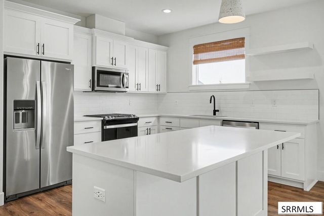 1953 N Mesa Canyon Drive, Idaho Falls, ID 83401