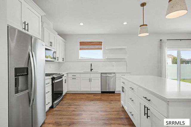 1953 N Mesa Canyon Drive, Idaho Falls, ID 83401