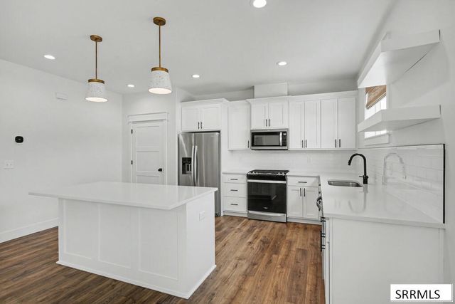 1953 N Mesa Canyon Drive, Idaho Falls, ID 83401