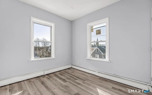 1220 Pembroke Street 3R, Bridgeport, CT 06608