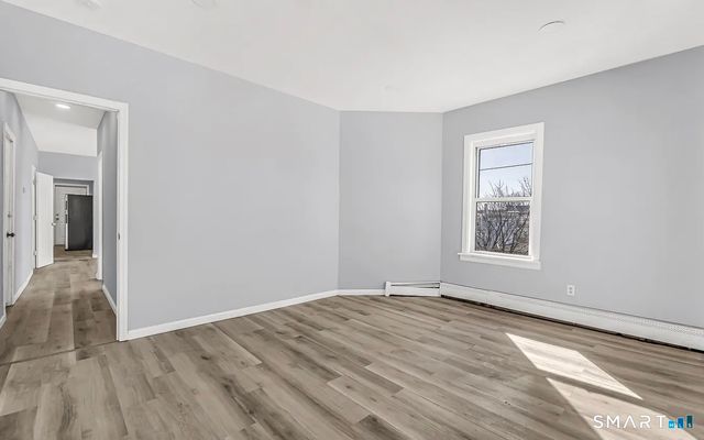 1220 Pembroke Street 3R, Bridgeport, CT 06608