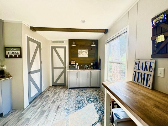 939 Whisperwood Drive, Onalaska, TX 77360