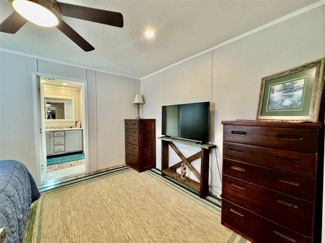 939 Whisperwood Drive, Onalaska, TX 77360