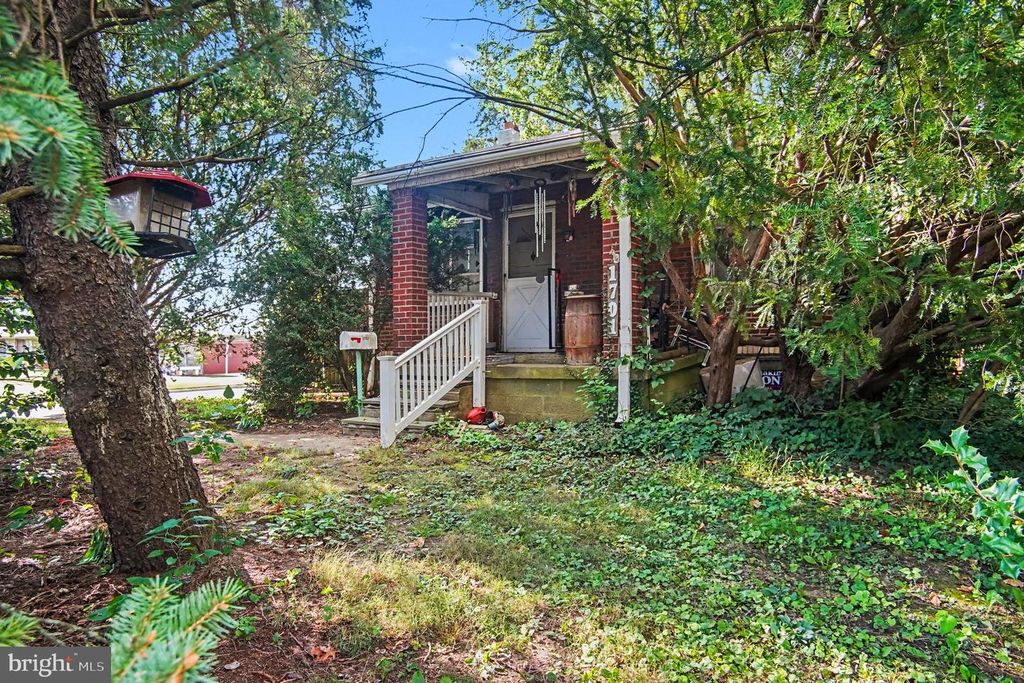 1701 NEW HOPE ST, NORRISTOWN, PA 19401 — photo 3
