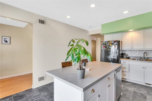 3127 Josephine St, South Side, PA 15203