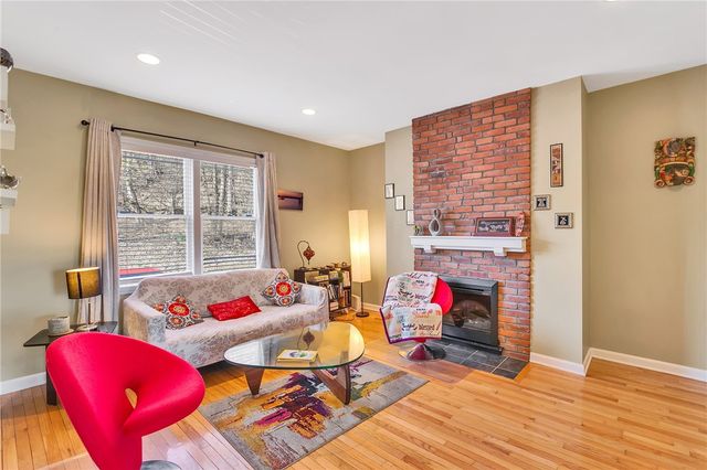 3127 Josephine St, South Side, PA 15203